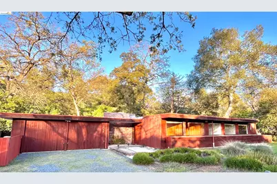 1066 Hacienda Dr, Walnut Creek, CA 94598 - Photo 1