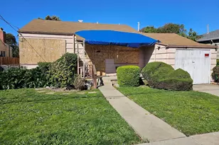 659 31st St, Richmond, CA 94804 - Photo 1