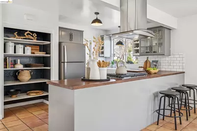 1550 Havenscourt Blvd, Oakland, CA 94621 - Photo 1