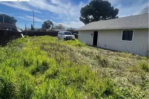 190 Raye Ave, Oakley, CA 94561 - Photo 1