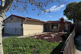 347 Andrew Ave, Pittsburg, CA 94565 - Photo 1