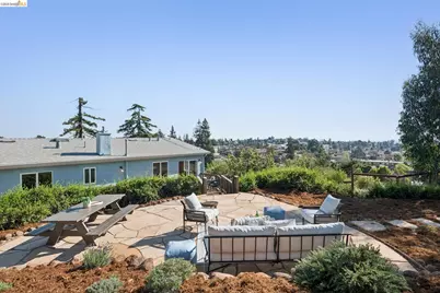 4021 Maybelle Ave, Oakland, CA 94619 - Photo 1