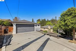 18595 Laredo Rd, Castro Valley, CA 94546 - Photo 1