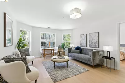 555 10th Street #201, Oakland, CA 94607 - Photo 1