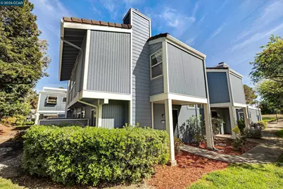 504 Athena #5, Hercules, CA 94547 - Photo 1