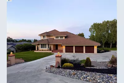 4164 Oak Pointe Ct., Hayward, CA 94542 - Photo 1