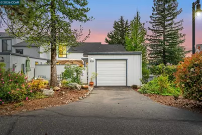 225 Woodside Ct, Grass Valley, CA 95945 - Photo 1