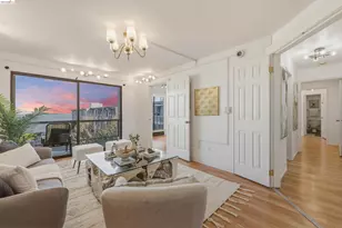 6 Commodore Dr, Emeryville, CA 94608 - Photo 1