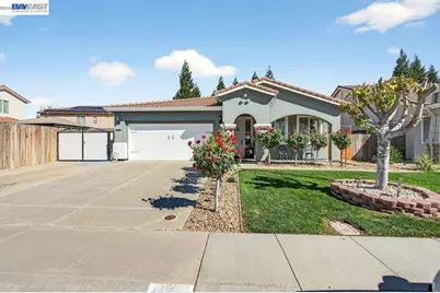 469 Monte Oro St, Manteca, CA 95337 - Photo 1