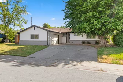 6613 Demaret Drive, Sacramento, CA 95822 - Photo 1