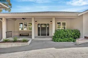 1100 Dunsyre Dr, Lafayette, CA 94549 - Photo 1