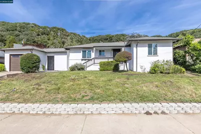 4353 Bermuda Ave, Oakland, CA 94619 - Photo 1