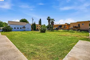 204 A St, Isleton, CA 95641 - Photo 1