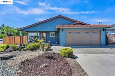 376 Oleander Ave, Alameda, CA 94502 - Photo 1