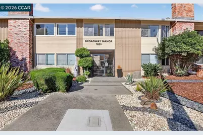 1601 Broadway #9, Alameda, CA 94501 - Photo 1