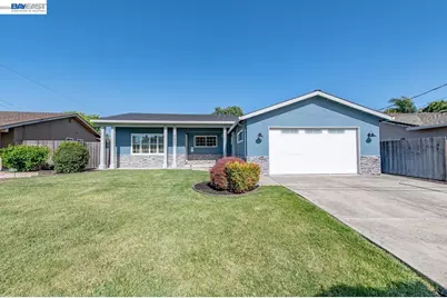 6857 Penn Dr, Dublin, CA 94568 - Photo 1