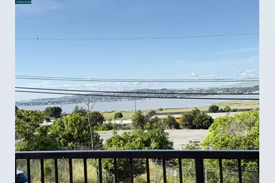 125 Foster St, Martinez, CA 94553 - Photo 1