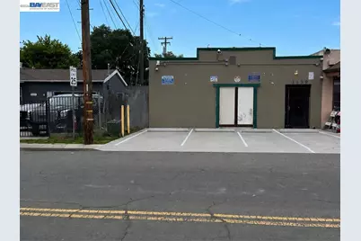 1439 Arcade Blvd, Sacramento, CA 95815 - Photo 1