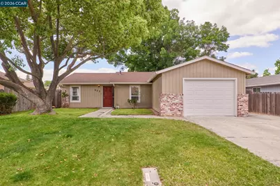 523 Robert Ave, Ripon, CA 95366 - Photo 1