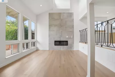 2011 Dolphin Dr, Aptos, CA 95003 - Photo 1