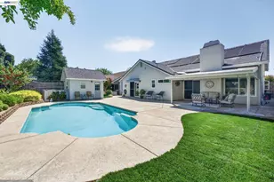 143 Lighthouse Way, Vacaville, CA 95688 - Photo 1