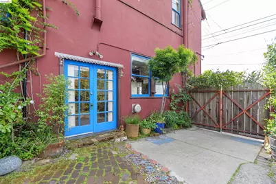 1735 Tenth St, Berkeley, CA 94710 - Photo 1