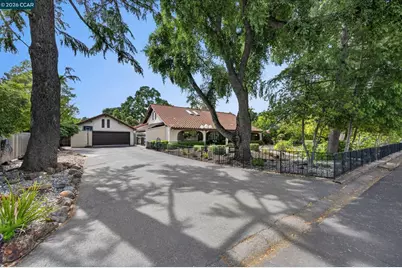 1675 Garnet Ln, Concord, CA 94519 - Photo 1