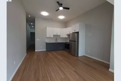 720 Foothill Blvd, Oakland, CA 94606 - Photo 1
