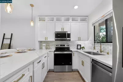 112 Villa Way, Walnut Creek, CA 94595 - Photo 1