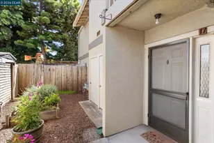 894 Lewelling Blvd, San Leandro, CA 94579 - Photo 1
