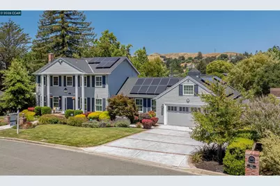 275 Deerfield Dr, Moraga, CA 94556 - Photo 1