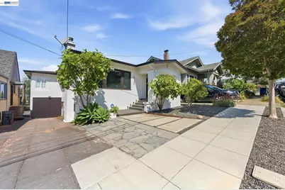 5137 Fairfax Ave, Oakland, CA 94601 - Photo 1