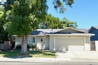 1475 Christina Ave, Stockton, CA 95204 - Photo 1