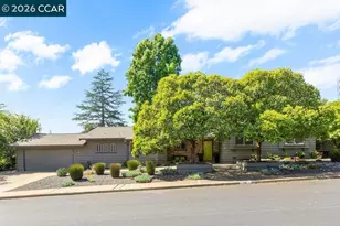 19 Lynwood Pl, Moraga, CA 94556 - Photo 1