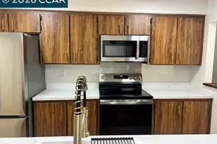 142 Mesa Ct, Hercules, CA 94547 - Photo 1