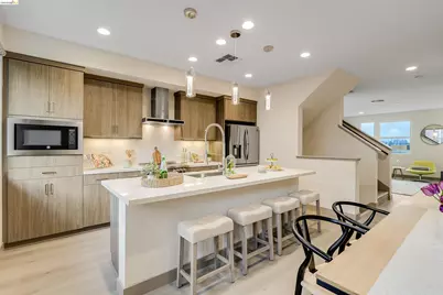 1357 Pullman Way, Oakland, CA 94607 - Photo 1
