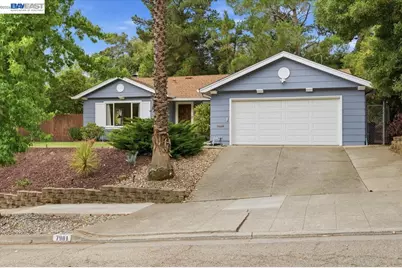 7981 Surrey Ln, Oakland, CA 94605 - Photo 1