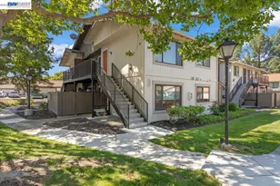 150 Aurora Plaza, Union City, CA 94587 - Photo 1