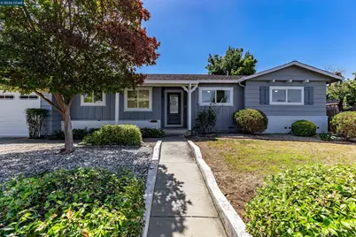 1750 Woodcrest Dr, Concord, CA 94521 - Photo 1