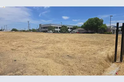 3517 A St, North Highlands, CA 95660 - Photo 1