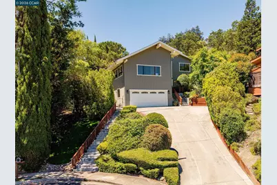 822 Regency Ct, Walnut Creek, CA 94597 - Photo 1
