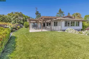 770 Crossbrook Dr, Moraga, CA 94556 - Photo 1
