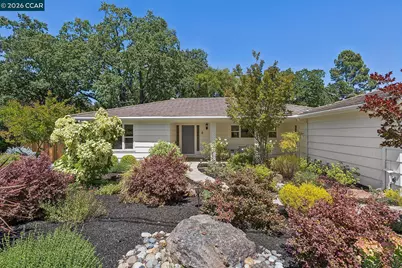 4 Crest Rd, Lafayette, CA 94549 - Photo 1