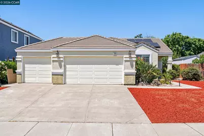 1336 Steinbeck Dr, Pittsburg, CA 94565 - Photo 1