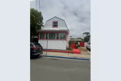 1613 Kains, Berkeley, CA 94702 - Photo 1