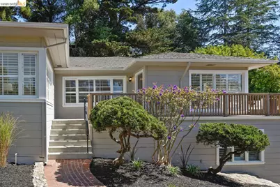 6250 Chelton Dr, Oakland, CA 94611 - Photo 1