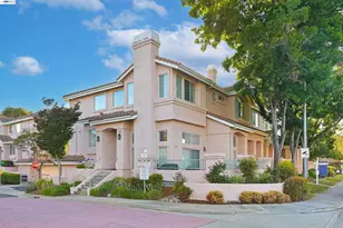 34271 Tan Bark Dr, Fremont, CA 94555 - Photo 1