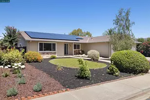 2082 Stratton Rd, Walnut Creek, CA 94598 - Photo 1