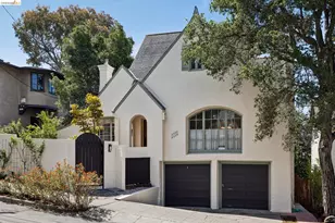 2558 Hilgard Ave, Berkeley, CA 94709 - Photo 1