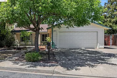 4070 Royal Links Cir, Antioch, CA 94509 - Photo 1